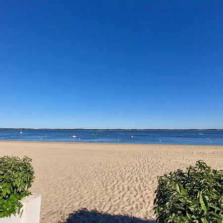 Awesome Studio In With House Sea View Apartment Arcachon