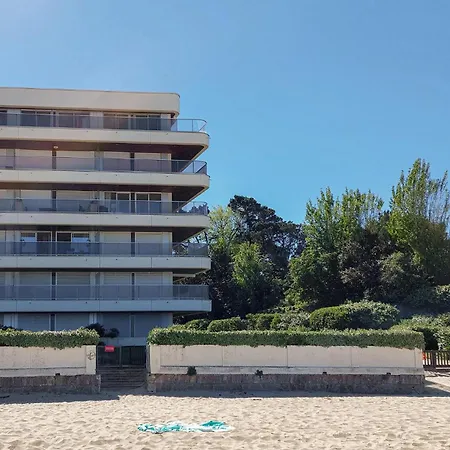 Apartment Awesome Studio In With House Sea View